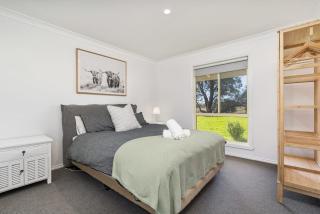 Cooinda Cottage - Beautiful Borenore Farm Stay - Borenore - 9