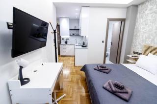 LK Apartment -A- Metro Larissis 6' Walk - Athens - Atene - 2