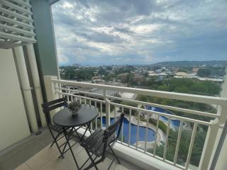 Verdon Parc Condominium Belvedere 625 with Pool View - Davao - 7