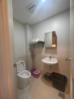 Verdon Parc Condominium Belvedere 625 with Pool View - Davao - 4