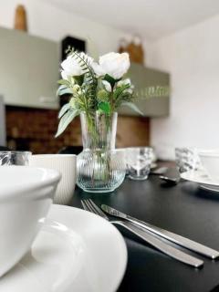 Grand Theater Apartments - 7