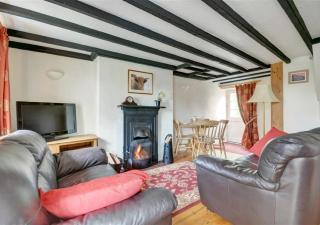 Lavender Cottage - 1