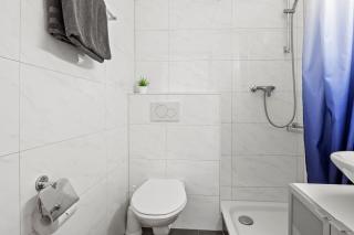 Excellent Connection-Central-Coffee-Washer - Basel - 1