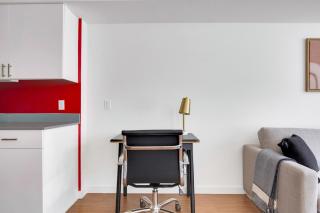 Queen Anne Studio w Gym Lounge Bike Storage SEA-257 - 8