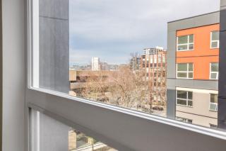 Queen Anne Studio w Gym Lounge Bike Storage SEA-257 - Seattle - 7