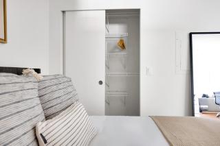 Queen Anne Studio w Gym Lounge Bike Storage SEA-257 - 1