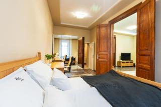 Vibrant and spacious downtown Budapest flat - Budapest - 7