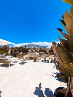 Luxury Villa in Puerto Banus Panoramic Mountain and Sea views with private pool - Marbella - 3