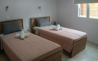 Hermes - Kavos - 5