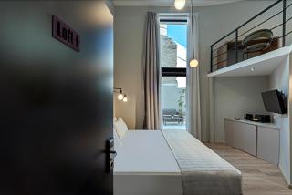 BED in Athens - Athènes - 1