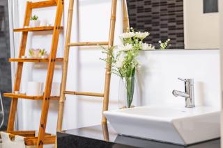 Uptown Sea View by Homie - 1