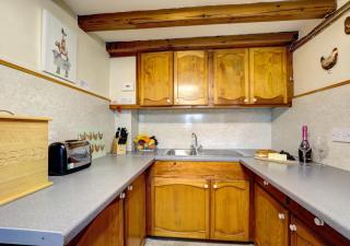 East Cottage - Thwaite - 5