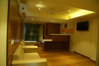 HOTEL OM INN - Gandhinagar - 8