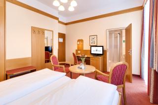 Hotel Bergfried & Schönblick - Bad Reichenhall - 9