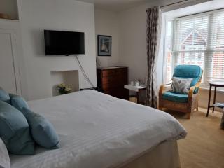 Endeavour House - Cowes - 3