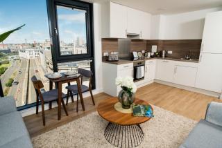 Chic Apartments and Studios at The Point in Aberdeen - 1