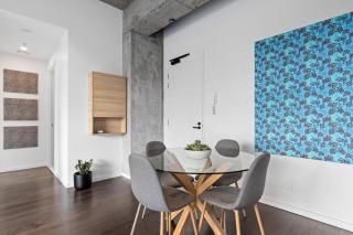 Phenomenal Stay In Phillip - Phillip - 3