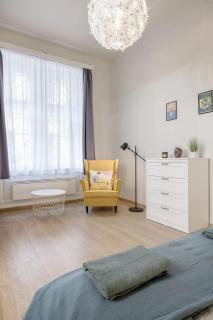 Stylish & central 2BR apartment - Budapeste - 9