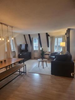 Stylish Apartment in the Heart of Zug by Airhome - Zug - 7
