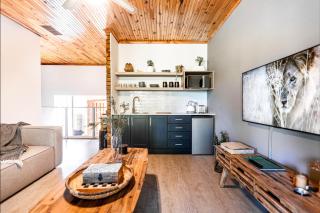 Feather Nest Guest House - Oudtshoorn - 8