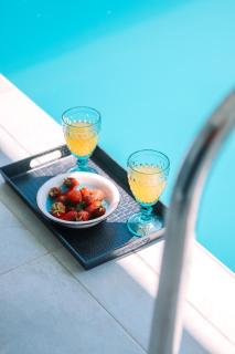 Sithon Diamond Suites 1 - 2