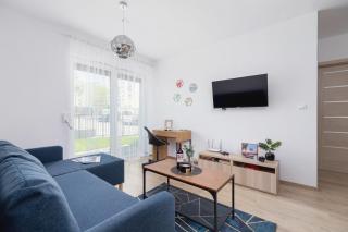 Family Apartment with Parking & Terrace by Noclegi Renters - Cracovia - 2
