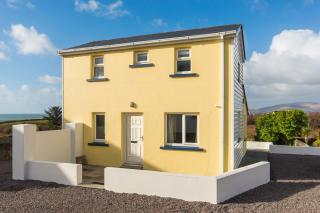 Large house with adjoining cottage close to Waterville - 9