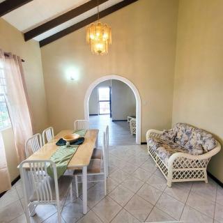 Venance Grand Yer Top Floor Overlooking Rodney Bay - 5