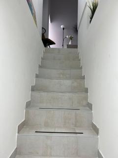 SKY HOUSE LUXURY - Naples - 5