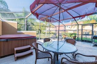 Elegant Jacuzzi Town House Near to Disney - No Carpet - Kissimmee - 0