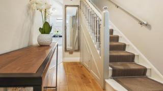 Cosy Luxurious Family Home - 6