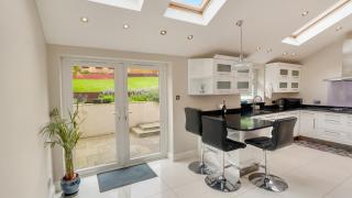 Cosy Luxurious Family Home - Londra - 1