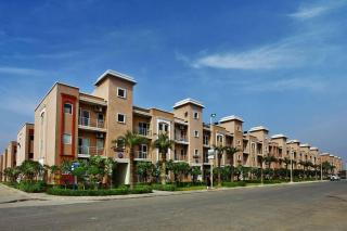 Newly Renovated Apartment in Omaxe - Married Couple Only - 3