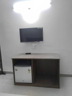 Newly Renovated Apartment in Omaxe - Married Couple Only - 7