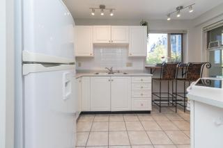 Deluxe 2 Bed 2 Bath And 5 Min Walk To Downtown And Seawalk - Victoria - 3