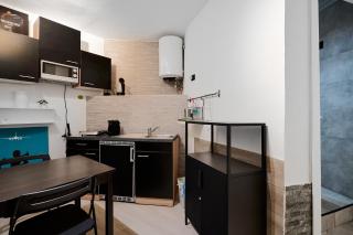 Xenia Apartments - Nuovo appartamento in zona tranquilla - Milan - 1