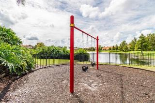 Small&Comfy private/Jacuzzi near Disney Fiber Internet - Kissimmee - 1