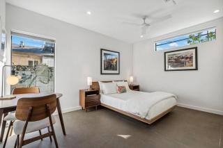 Refreshing 2-bedroom Apartment - 80 Walkscore! - Phoenix - 7