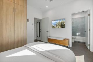 Refreshing 2-bedroom Apartment - 80 Walkscore! - Phoenix - 5