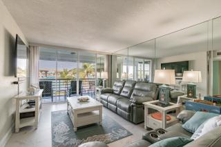 New Listing Bahia Vista Tans Fade But Memories Last Forever on Isla - São Petersburgo - 0