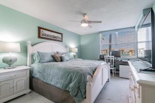 New Listing Bahia Vista Tans Fade But Memories Last Forever on Isla - 1