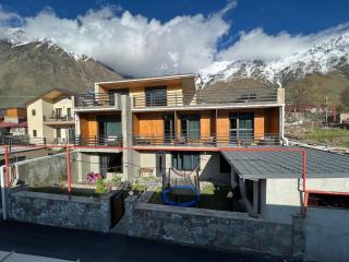 Old district - Kasbegi - 1