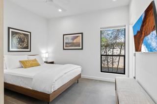 Modern 1-bedroom Apartment - 80 Walkscore! - Phoenix - 9