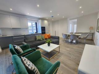 Paradigm Court, Brand new 2-Bedroom Flat4, Oxford - Oxford - 1