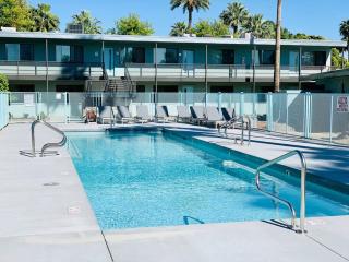 Hidden Gem in OT Studio with Heated Pool - Scottsdale - 6