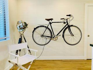 Primo Old Town Location w/ Heated Pool - 4