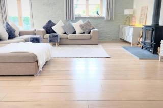 Ty Hobi Bach - at the foot of the Black Mountains - 5