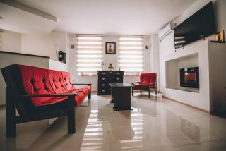 Nestor Apartments - 2