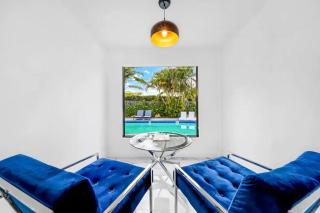 10 mins to Beach - Private Luxury pool - Sleeps 16 - North Miami Beach - 6