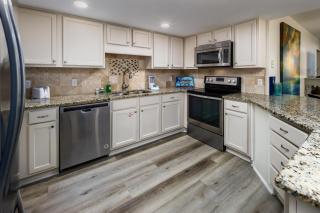 Nautilus 1506 - Gulf Front 2 Bedroom 5th Floor with Huge Wraparound Balcony - Fort Walton Beach - 6